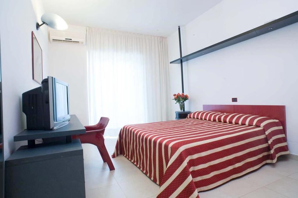Garden Hotel Molfetta Pokoj fotografie